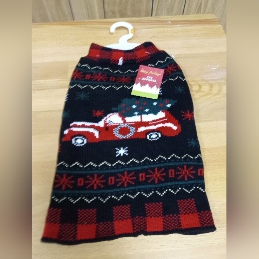 New Christmas Dog Sweater Vintage Red Truck Size Medium M